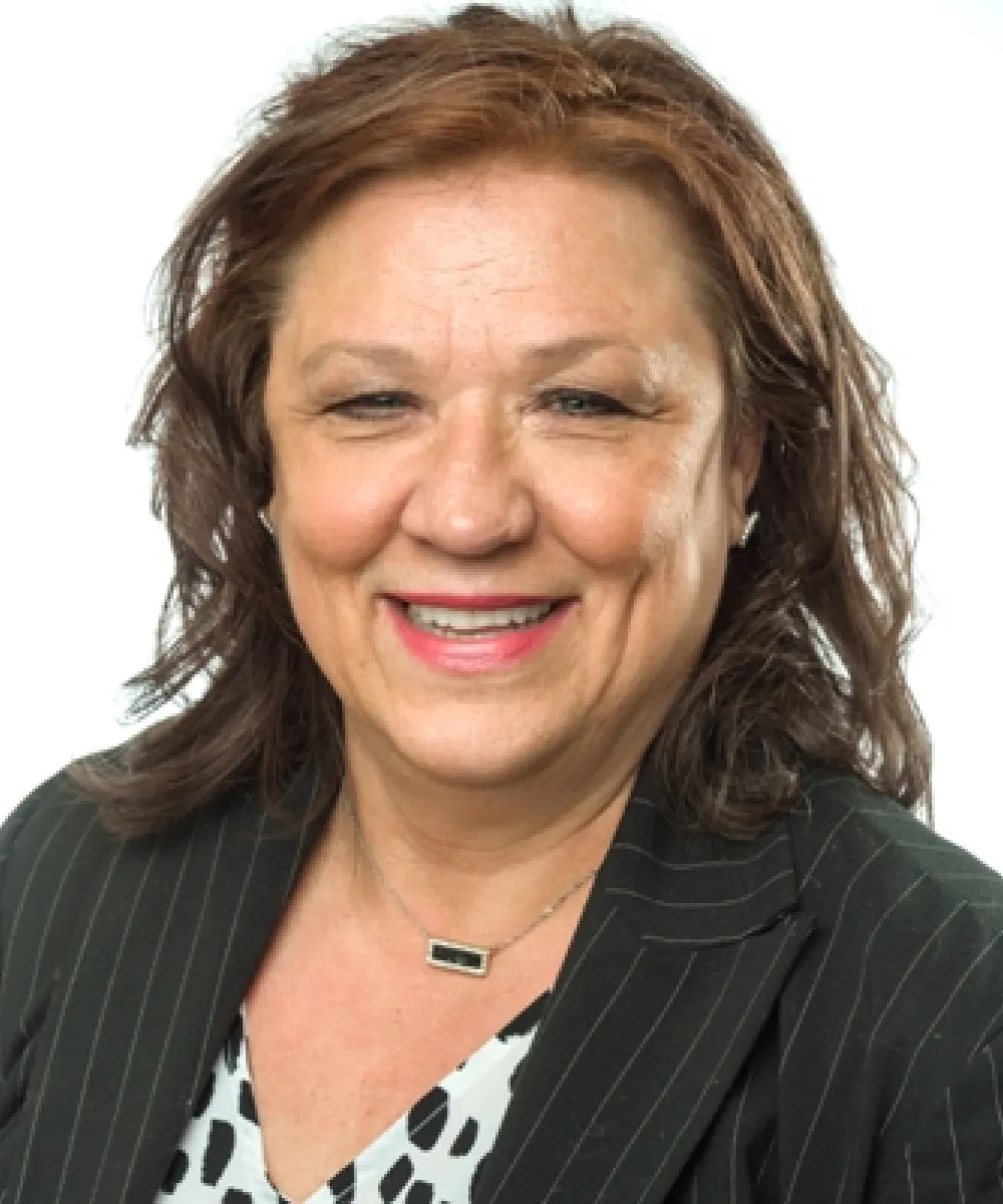 Mary Mitzuk headshot