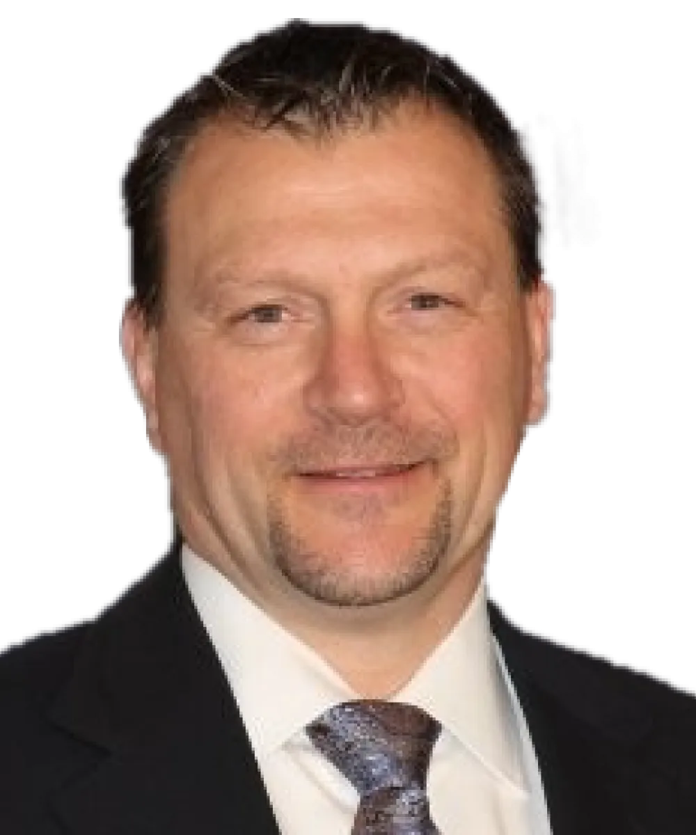 Tom Koehn headshot